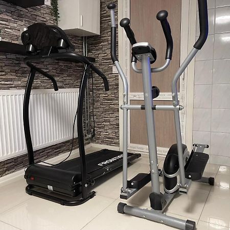 Apartament Moonlight - Trevlig Kallarlagenhet Broby Zewnętrze zdjęcie