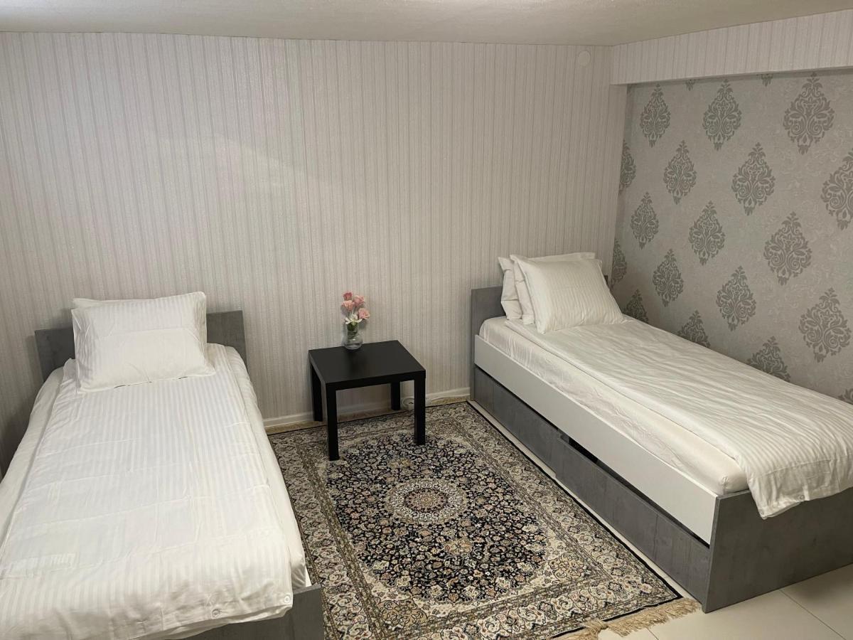 Apartament Moonlight - Trevlig Kallarlagenhet Broby Zewnętrze zdjęcie